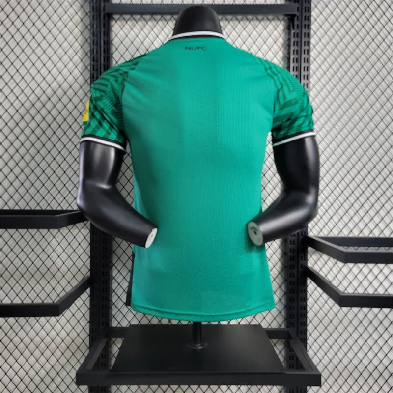Maillot Newcastle extérieur 2023-24