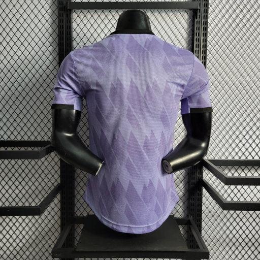 Maillot Real Madrid saison 2022-2023 extérieur away violet